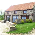 The Old Granary * Cloughton